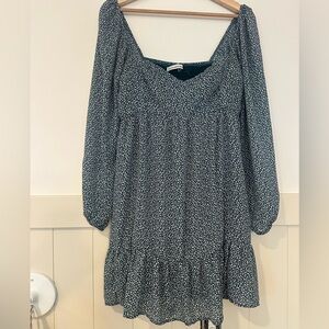 Abercrombie &‎ Fitch Green and White floral vintage dress mini long sleeve